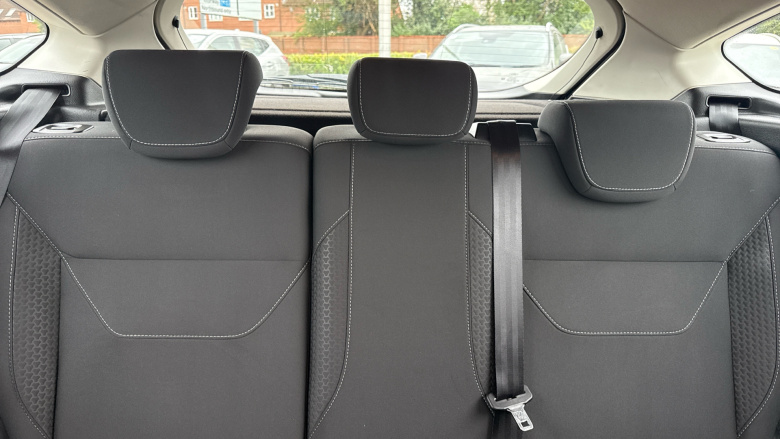 Ford Focus 1.0 EcoBoost 125 Zetec 5dr Auto Petrol Hatchback